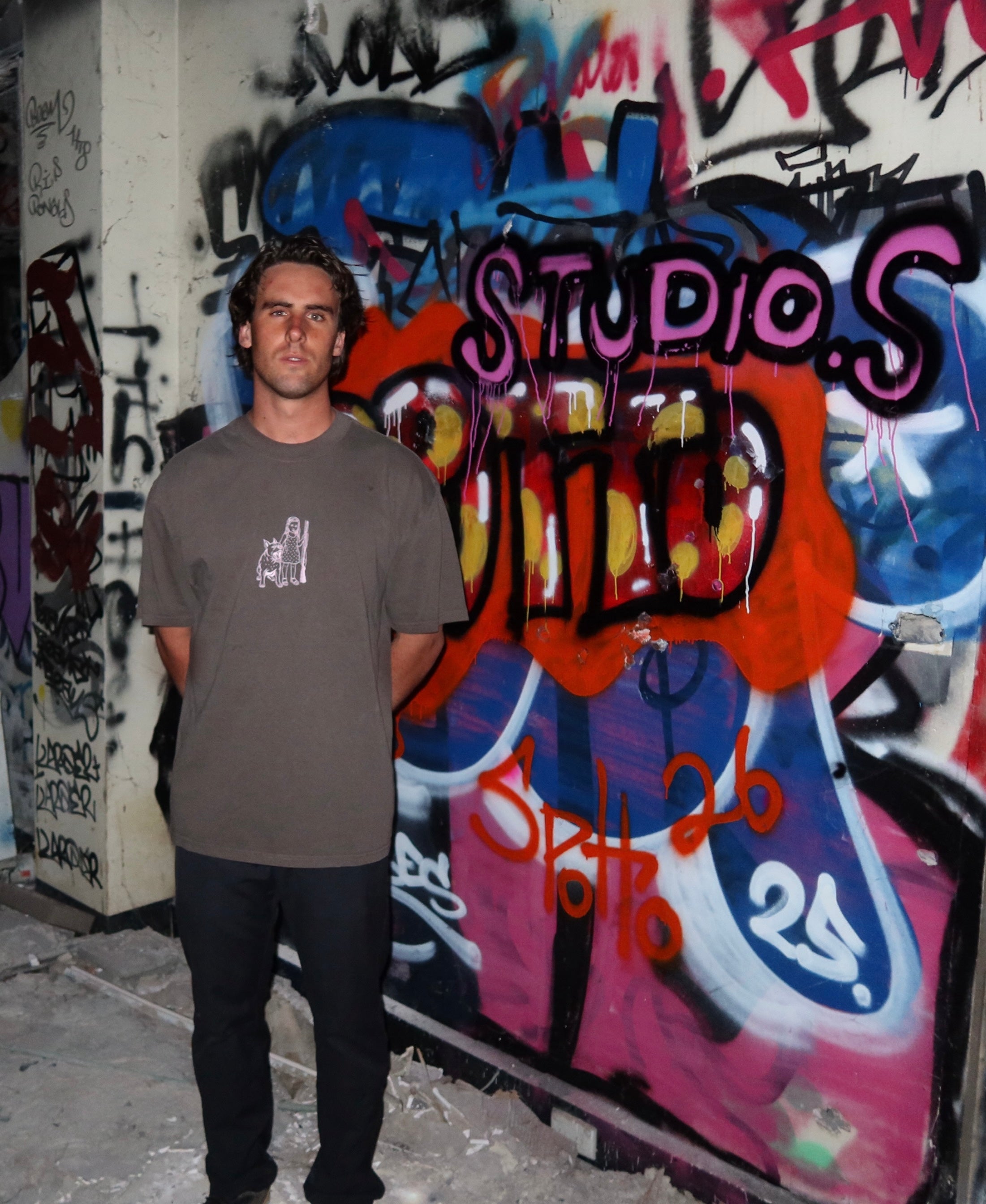 DELIGHTFUL YOUNG LADY Men's Tee